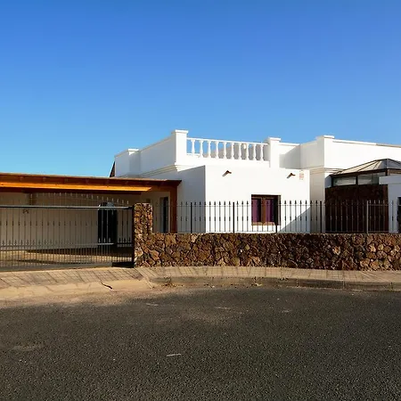 Saphari Private Pool Villa Playa Blanca (Lanzarote)